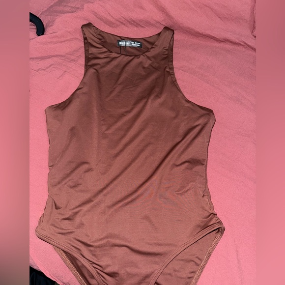 Bodysuits - Picture 1 of 7